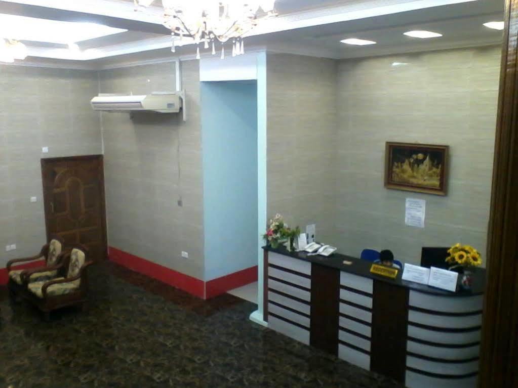 Aung Tha Pyay Hotel 3 Yangón Exterior foto